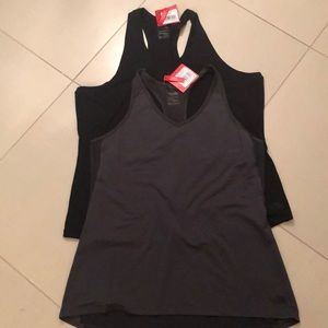 2 XL NWT THE NORTH FACE TANKS $60 Value Black/Grey
